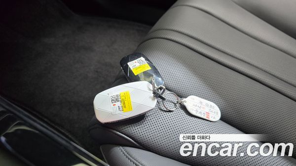 Genesis G80 2027, фото 21