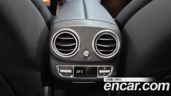 Mercedes-Benz E-Class 2021, фото 32
