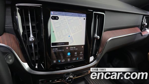 Volvo V60 2023, фото 19