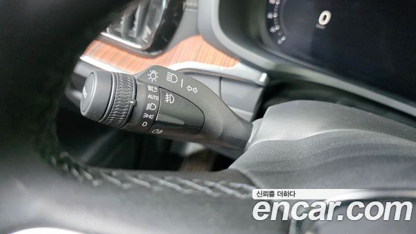 Volvo V60 2023, фото 28