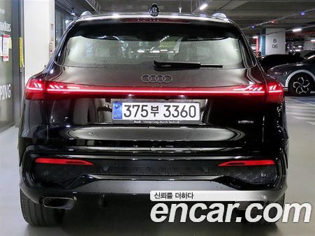 Audi Q5 2025, фото 5