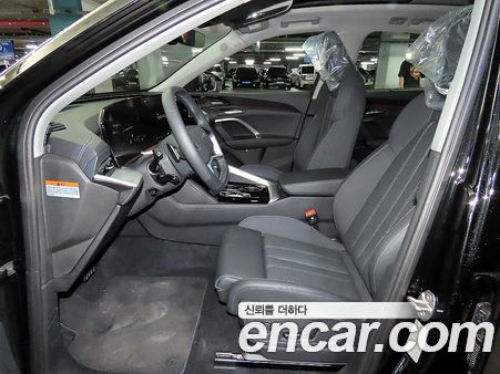 Audi Q5 2025, фото 6