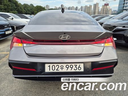 Hyundai Elantra 2024, фото 5