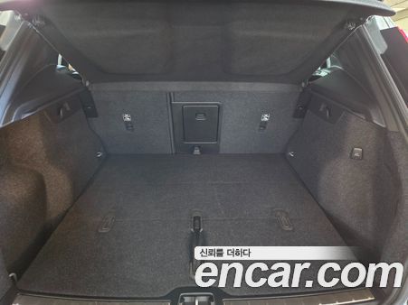 Volvo XC40 2025, фото 20