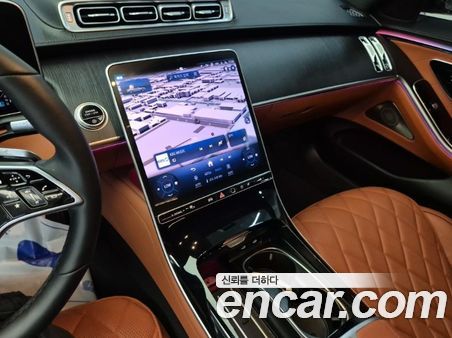 Mercedes-Benz S-Class 2022, фото 9