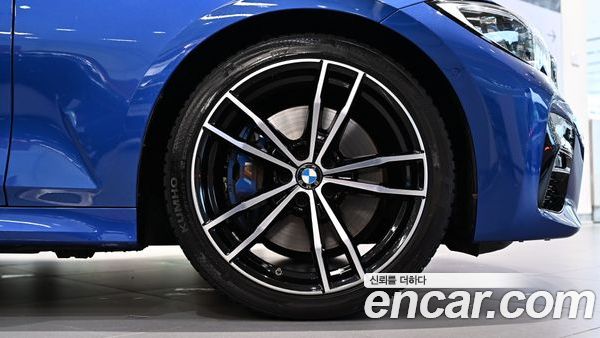 BMW 3 Series 2022, фото 5
