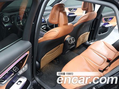Mercedes-Benz GLC 2025, фото 10