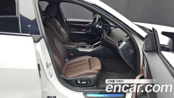 BMW i4 2024, фото 16