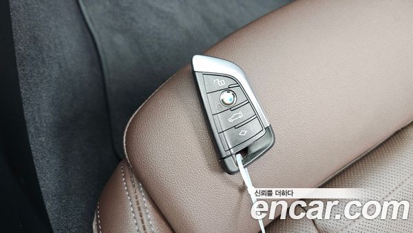 BMW i4 2024, фото 29