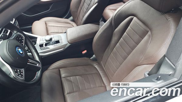BMW i4 2024, фото 31