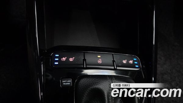 Kia Stonic 2020, фото 16