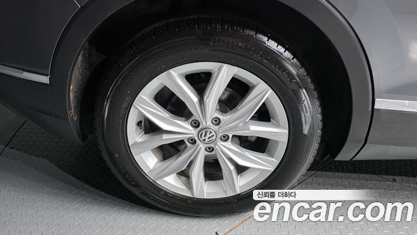 Volkswagen Tiguan 2020, фото 4