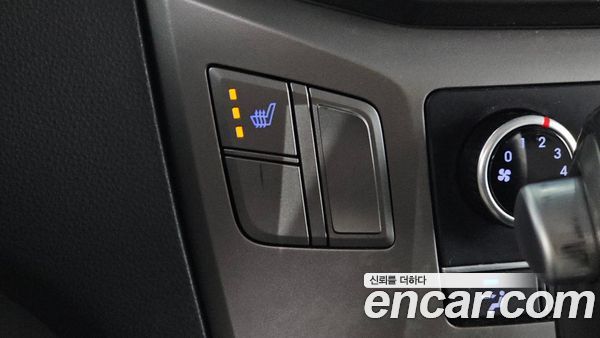 Hyundai Grand Starex 2021, фото 20