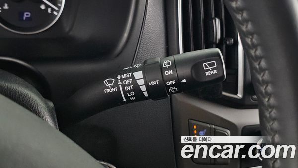 Hyundai Grand Starex 2021, фото 26