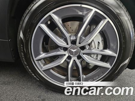 Mercedes-Benz GLB 2026, фото 5