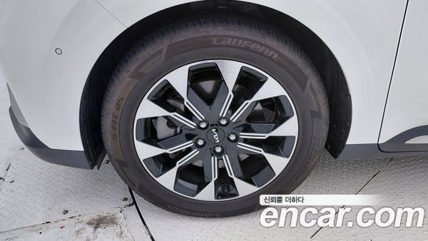 Kia Carnival 2023, фото 5