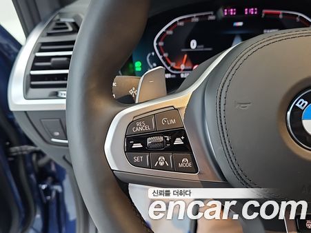 BMW X4 2025, фото 12