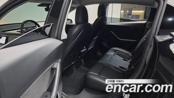 Tesla Model Y 2021, фото 15
