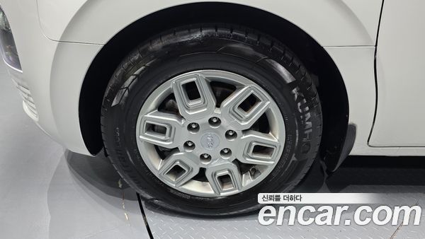 Hyundai Staria 2024, фото 4