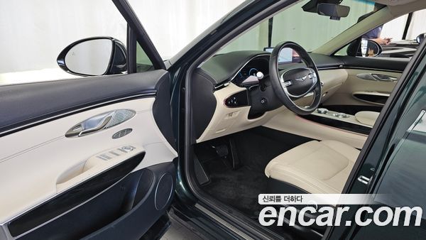 Genesis GV70 2022, фото 13