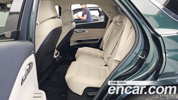 Genesis GV70 2022, фото 16