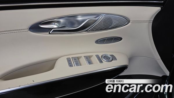 Genesis GV70 2022, фото 27