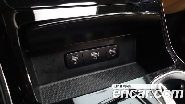 Kia Carnival 2022, фото 31