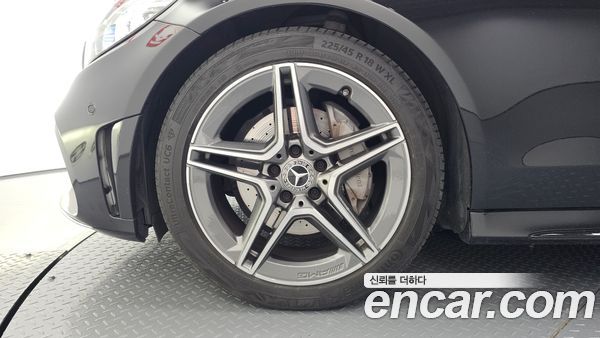 Mercedes-Benz C-Class 2022, фото 5