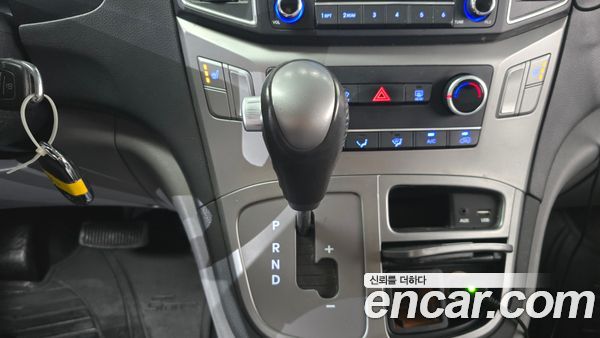 Hyundai Grand Starex 2021, фото 12