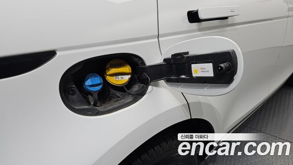 Land Rover Range Rover Evoque 2020, фото 29