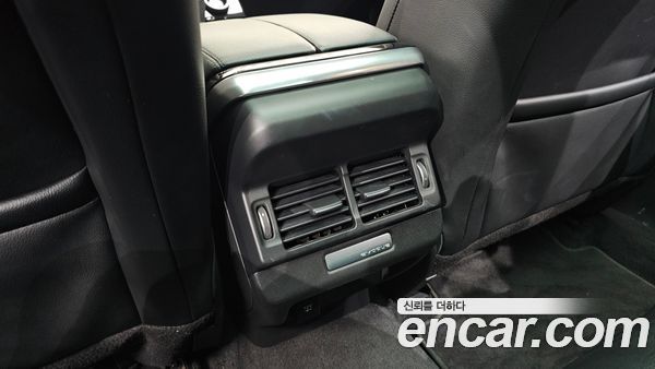 Land Rover Range Rover Evoque 2020, фото 31