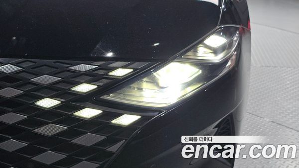 Hyundai Grandeur 2023, фото 8