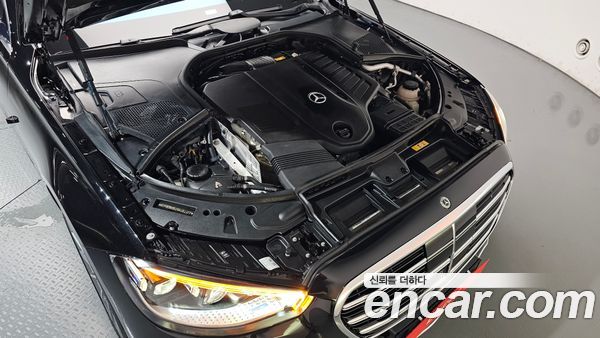 Mercedes-Benz S-Class 2022, фото 5