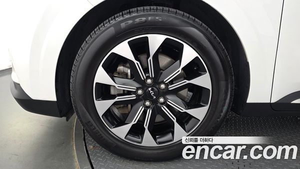 Kia Carnival 2022, фото 5