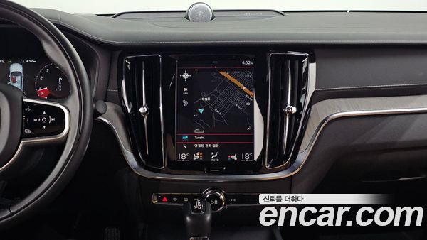 Volvo S60 2020, фото 20