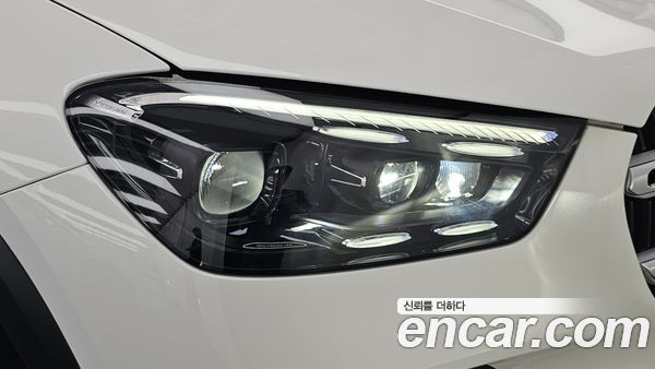 Mercedes-Benz GLE 2023, фото 8