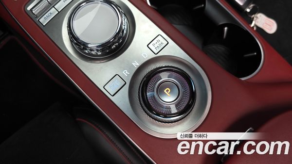 Genesis GV70 2022, фото 11