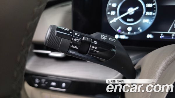 Kia Carnival 2023, фото 31