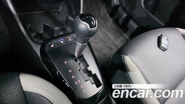 Kia Picanto 2023, фото 12