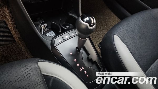 Kia Picanto 2023, фото 11