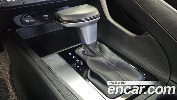 Hyundai Elantra 2021, фото 9