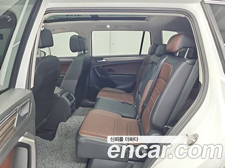 Volkswagen Tiguan 2023, фото 12