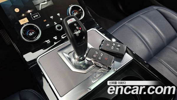 Land Rover Range Rover Evoque 2021, фото 12