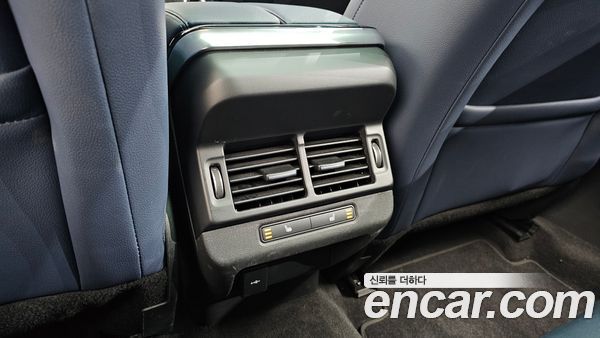 Land Rover Range Rover Evoque 2021, фото 31