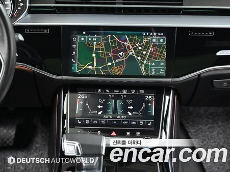 Audi A8 2022, фото 14