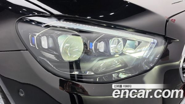 Mercedes-Benz E-Class 2023, фото 8