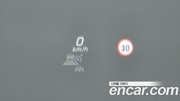 Mercedes-Benz E-Class 2023, фото 31