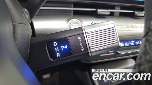 Hyundai Kona 2025, фото 9