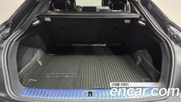 Audi e-tron 2021, фото 20