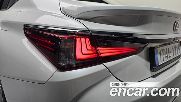 Lexus ES 2026, фото 8